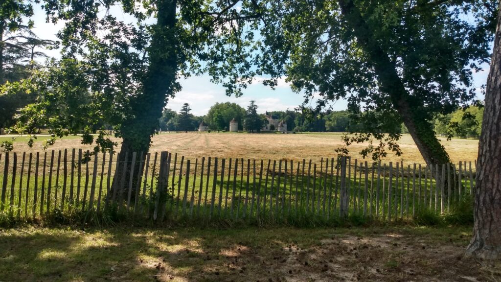 Photo du Château de La Brède prise le 13 juillet 2024.