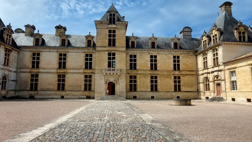 Photo du Château ducal prise le 13 août 2023.