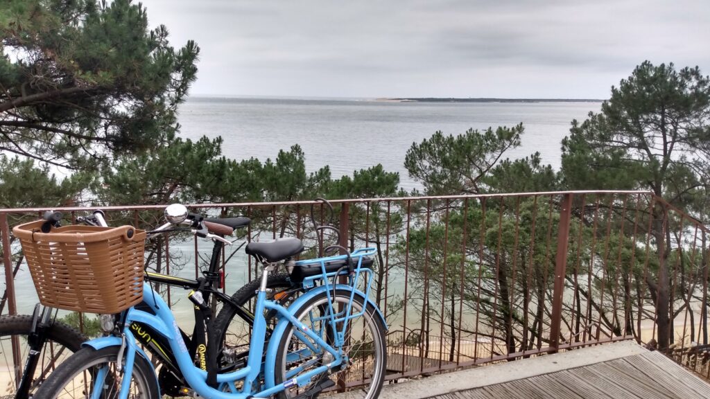 Photo prise le 23 juin 2024 depuis la corniche du Pyla-sur-Mer.