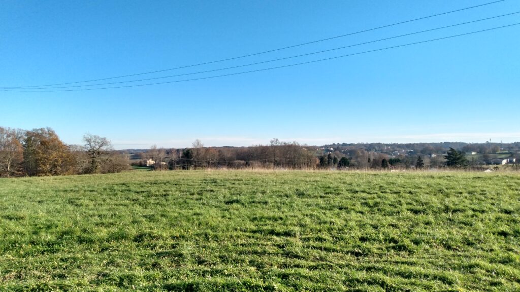 Photo prise depuis le bord de la route des Carmes le 12 décembre 2024.