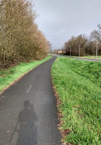 L'une des pistes cyclables parcourues à la hauteur du Haillan.