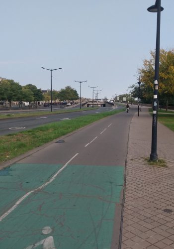 Photo prise le 20 septembre 2024 sur les quais de Bordeaux.